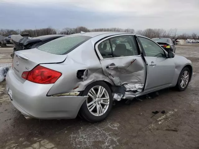 2011 Infiniti G25