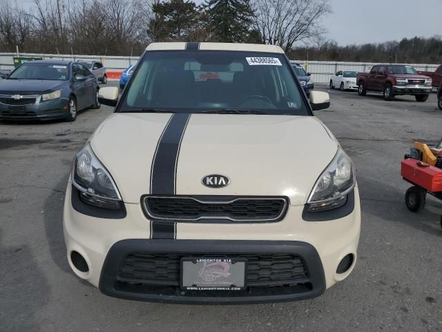 2013 KIA Soul +