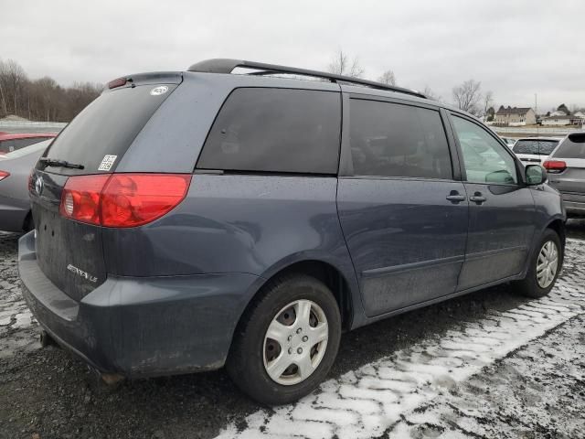 2009 Toyota Sienna CE