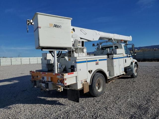 2004 International 4300 Bucket Truck