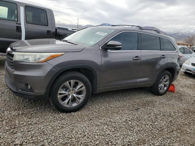 2015 Toyota Highlander LE