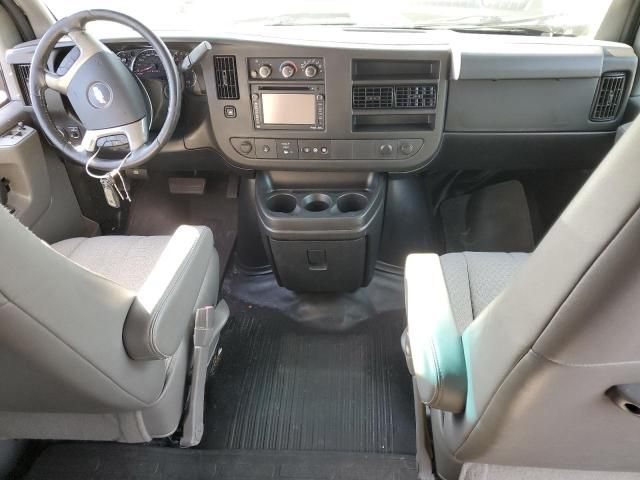 2013 Chevrolet Express G2500 LT