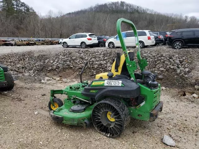 2024 John Deere Lawnmower