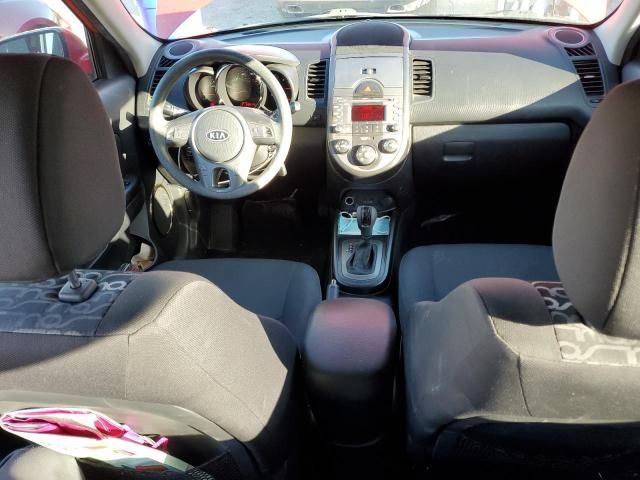 2011 KIA Soul +