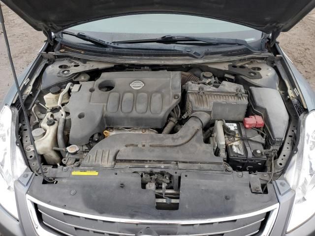 2010 Nissan Altima Base