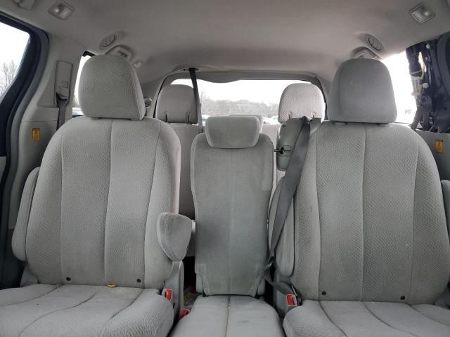 2012 Toyota Sienna LE