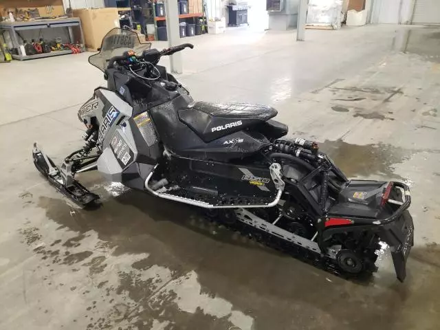 2020 Polaris Snowmobile