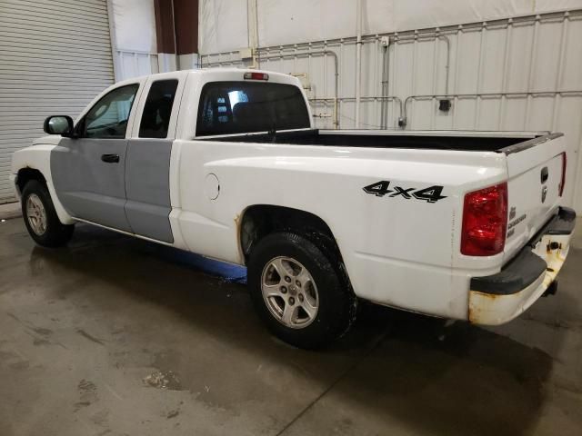 2005 Dodge Dakota SLT