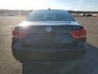 2014 Volkswagen Passat SE