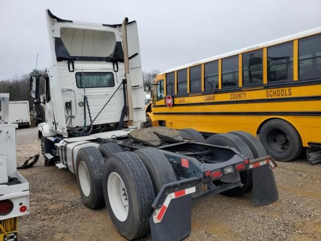 2014 Volvo VN VNL