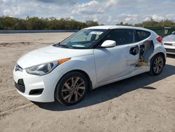 Carros salvage sin ofertas aún a la venta en subasta: 2016 Hyundai Veloster