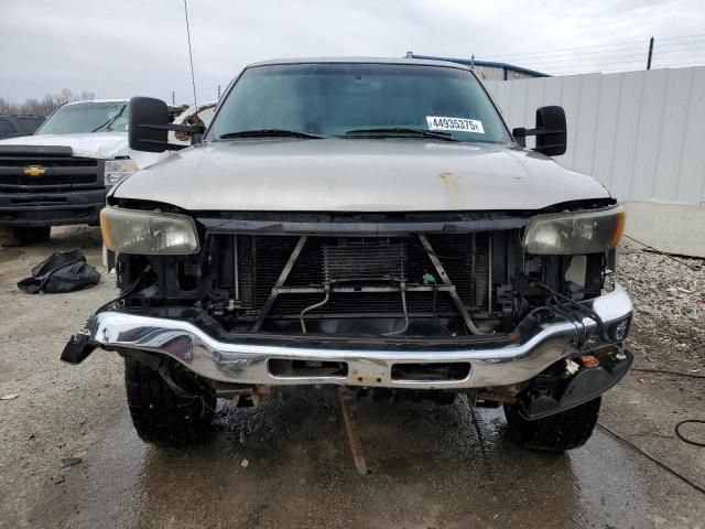 2004 GMC Sierra K2500 Heavy Duty