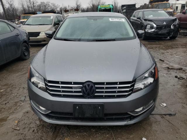 2015 Volkswagen Passat SEL