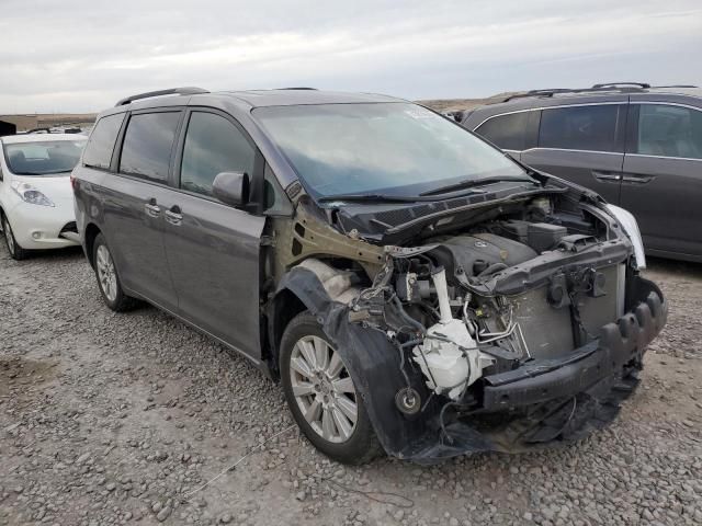 2017 Toyota Sienna XLE