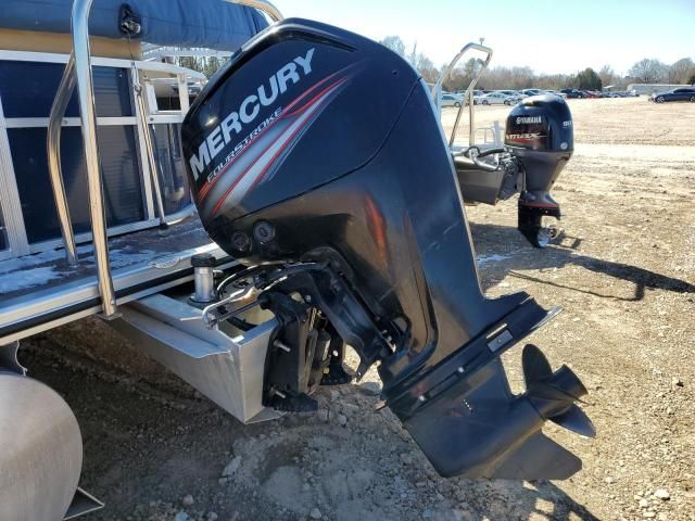 2015 Harris Kayot Pontoon