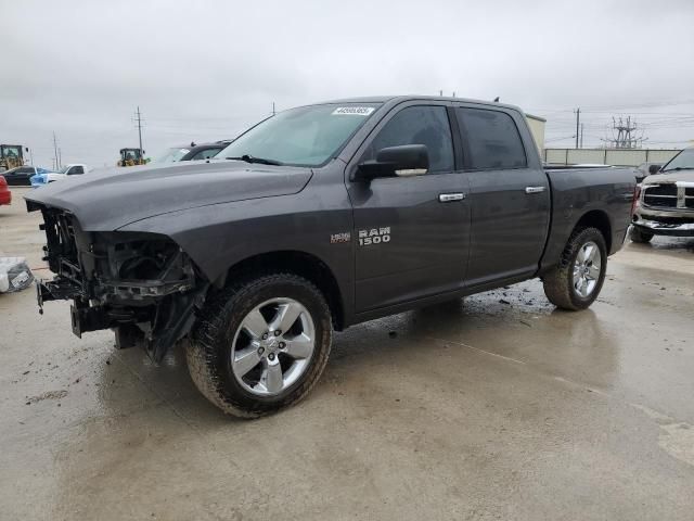 2015 Dodge RAM 1500 SLT