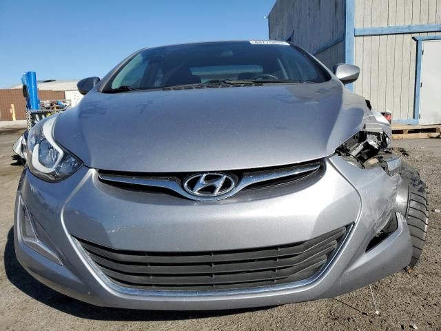 2015 Hyundai Elantra SE