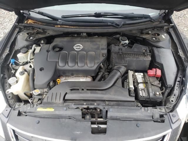 2011 Nissan Altima Base