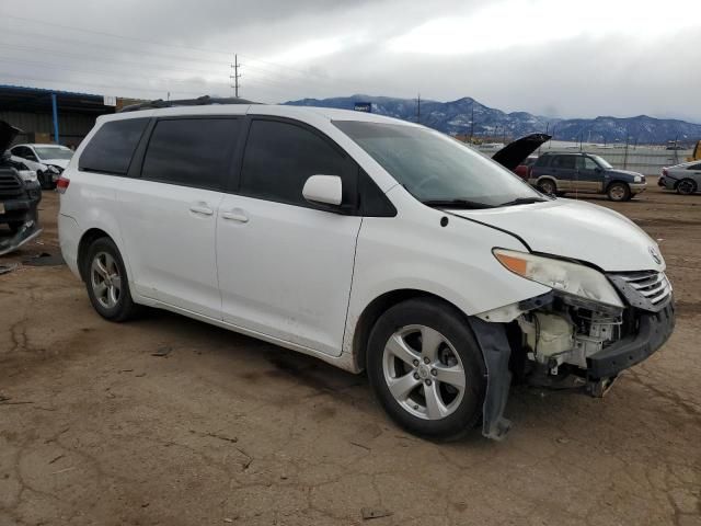 2012 Toyota Sienna LE