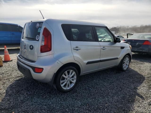 2013 KIA Soul +