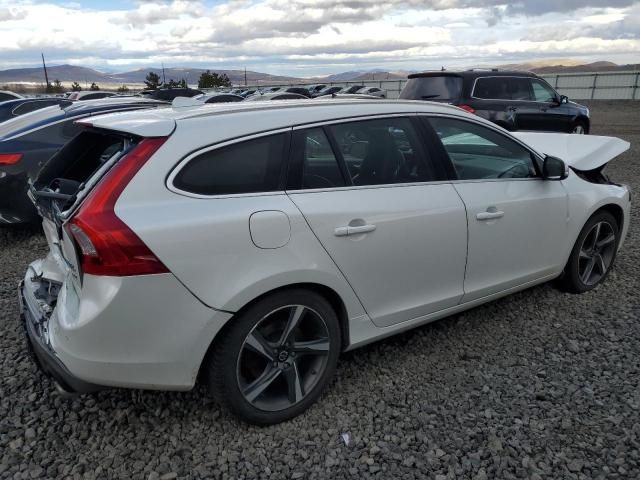 2015 Volvo V60 R Design