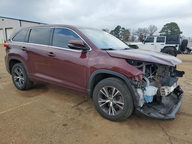 2018 Toyota Highlander LE