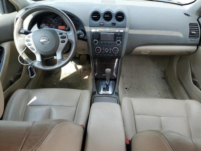 2010 Nissan Altima Base