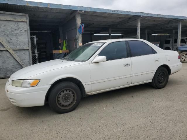 1997 Toyota Camry LE