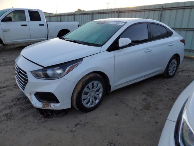 2022 Hyundai Accent SE