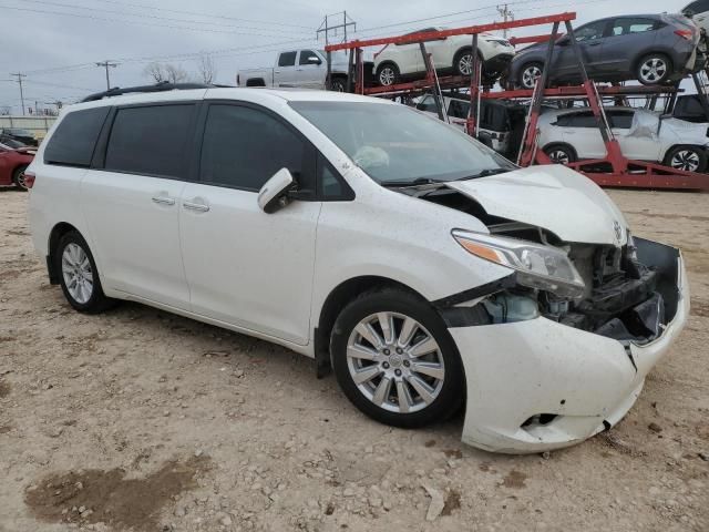 2017 Toyota Sienna XLE