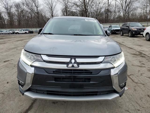 2017 Mitsubishi Outlander SE