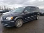 2013 Chrysler Town & Country Touring L