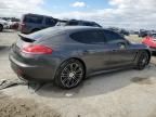 2016 Porsche Panamera 2