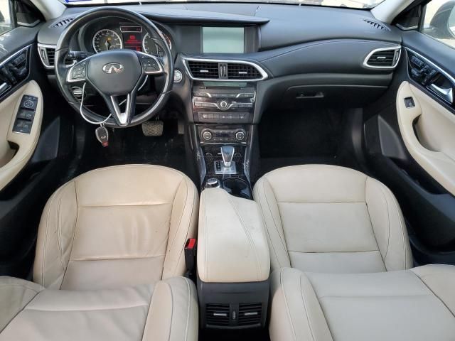 2017 Infiniti QX30 Base