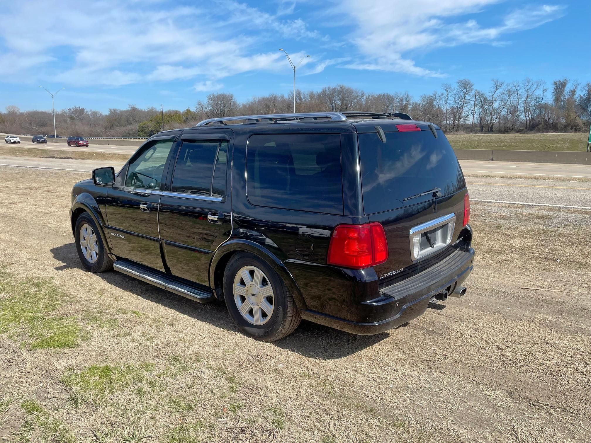 2005 Lincoln Navigator