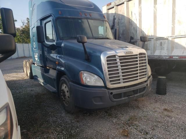 2014 Freightliner Cascadia 125