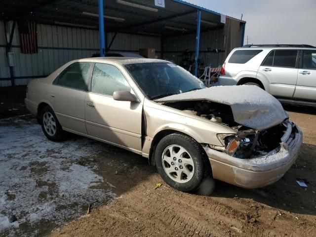 1999 Toyota Camry LE