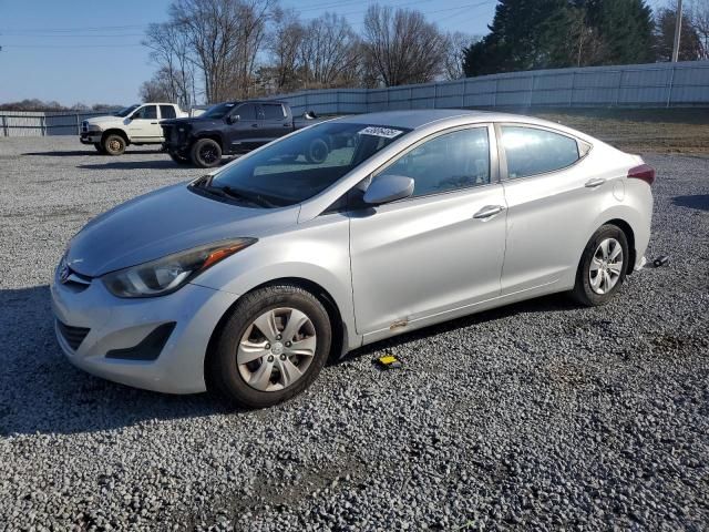 2016 Hyundai Elantra SE