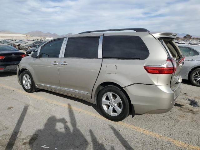 2015 Toyota Sienna LE