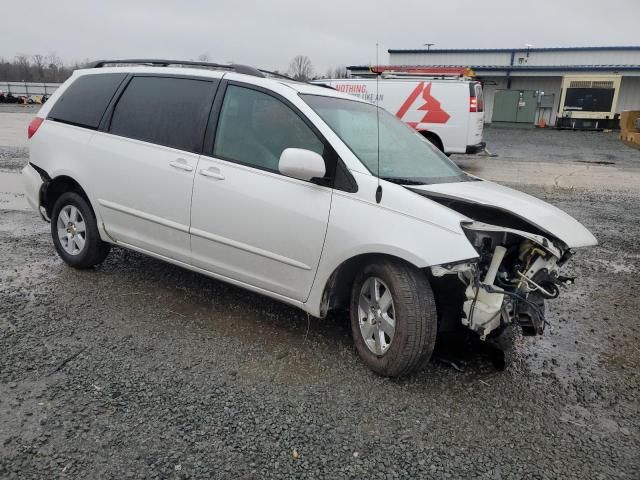 2008 Toyota Sienna XLE