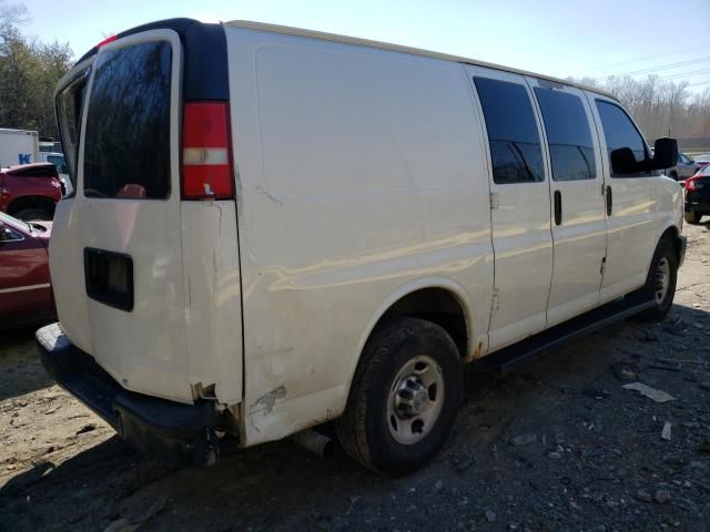 2013 Chevrolet Express G2500