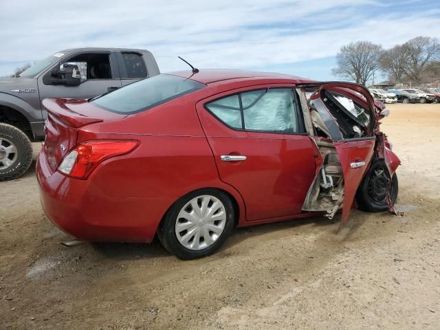 2014 Nissan Versa S