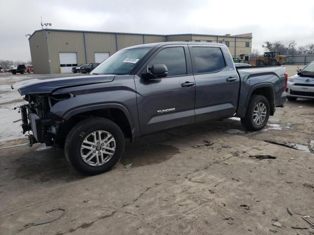 2025 Toyota Tundra Crewmax SR