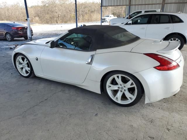 2011 Nissan 370Z Base