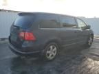 2010 Volkswagen Routan SE