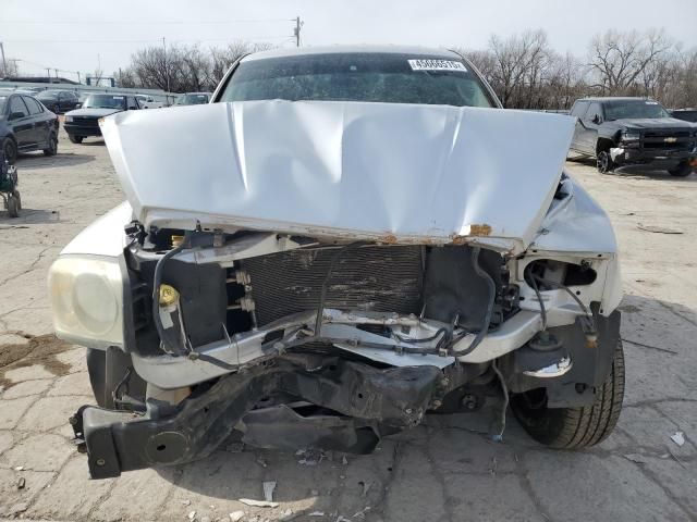 2006 Dodge Dakota SLT