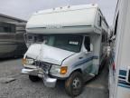 2005 Ford Econoline E450 Super Duty Cutaway Van