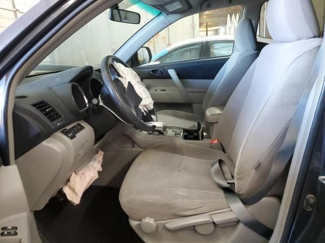 2012 Toyota Highlander Base