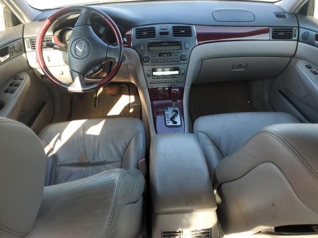 2004 Lexus ES 330