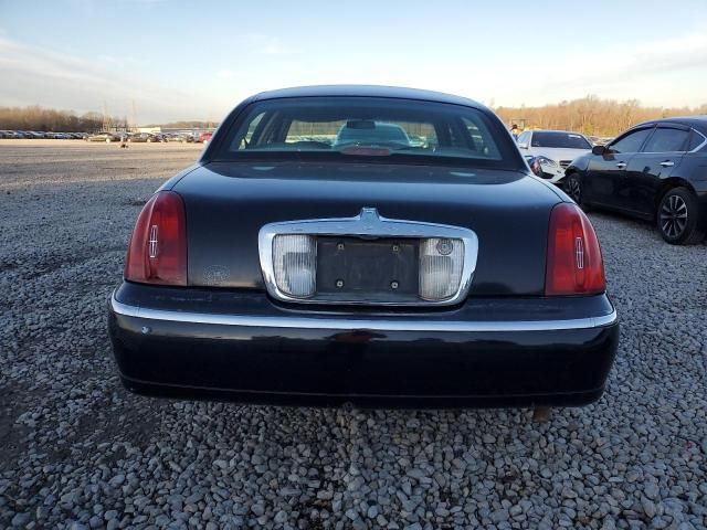 2000 Lincoln Town Car Executive